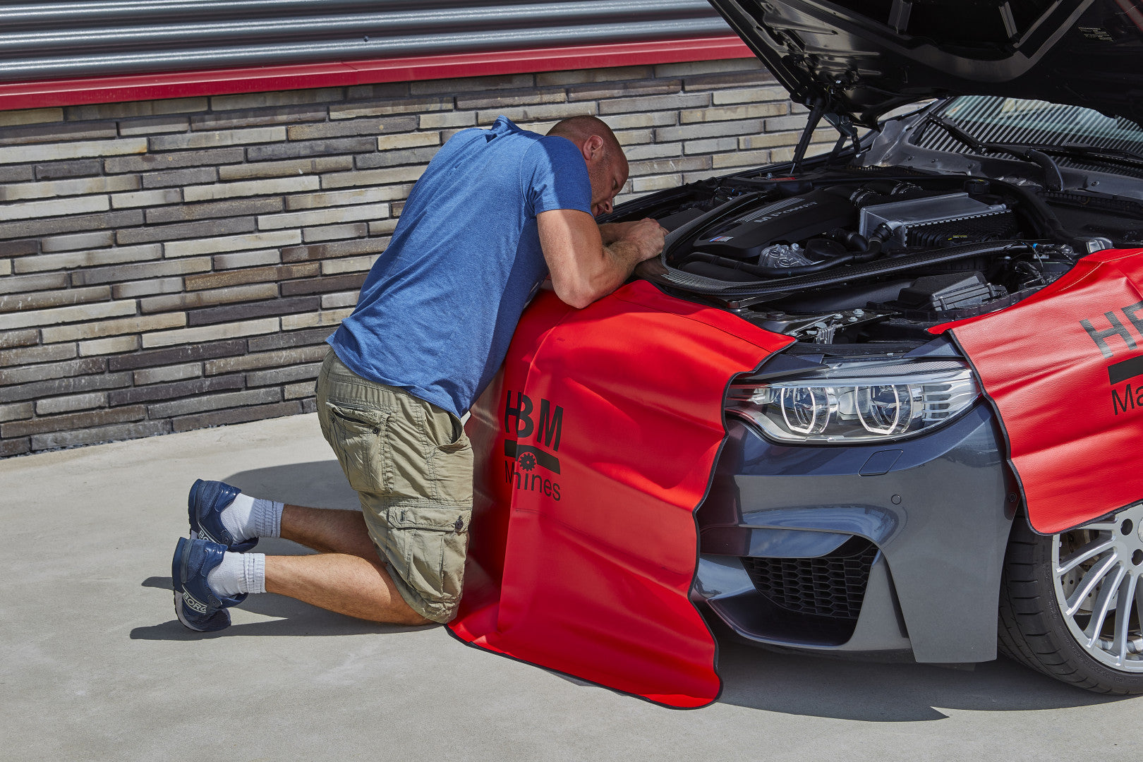 Προστατευτικο Καλλυμα-Ποδια Φτερου Με Μαγνητη 120Χ100Cm Hbm Machines Ολλανδια