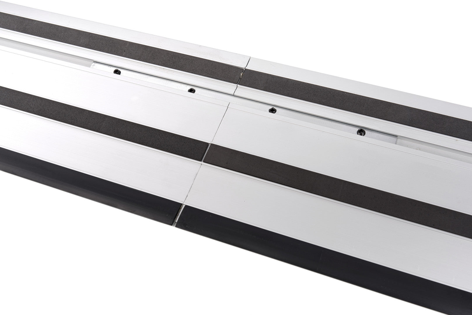 Δισκοπριονο 1200W Με Συστημα Οδηγου Ραγασ 165Mm