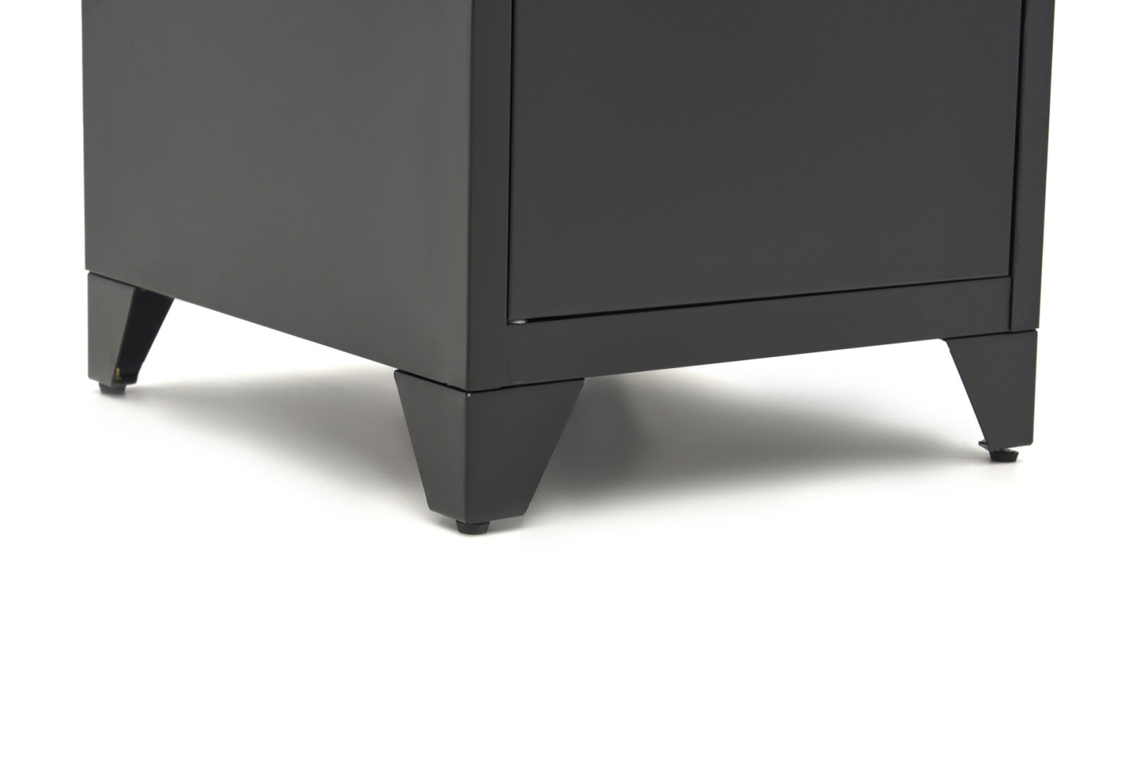 Μεταλλική Ντουλάπα Μαύρη Hbm