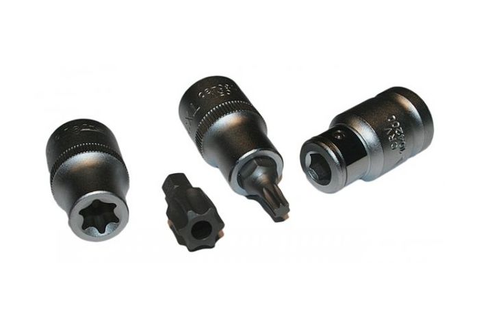 Κασετίνα Με Καρυδάκια Και Μύτες Προφίλ E Torx 1/2 23 Τεμάχια