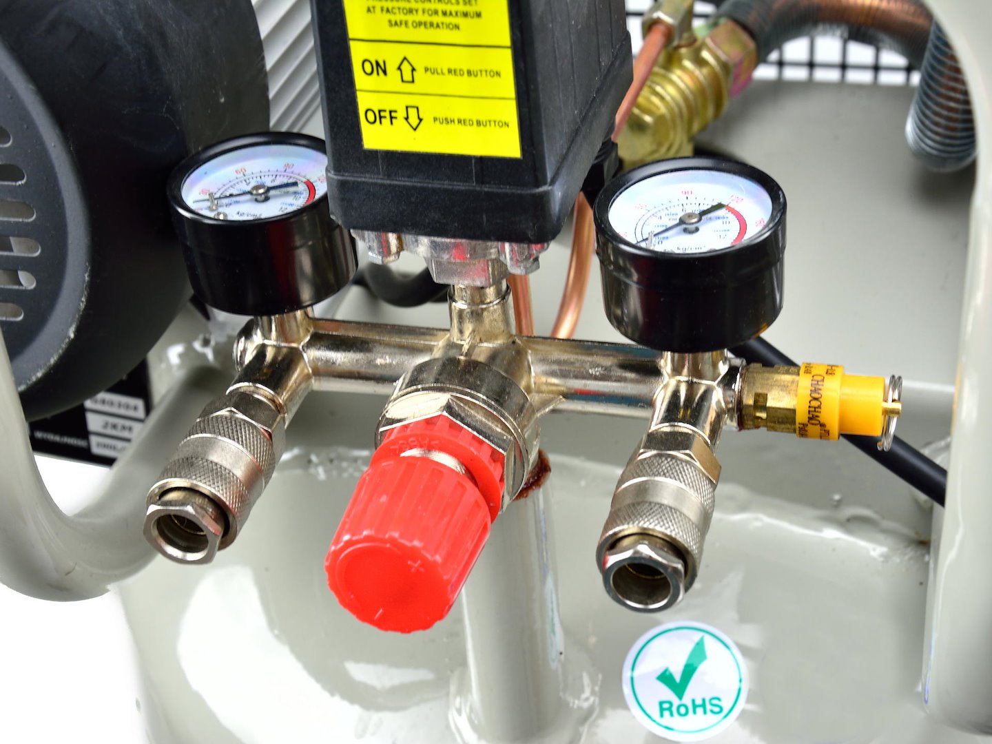 Κάθετος Αεροσυμπιέστης 100L 390L/Min 220V GEKO